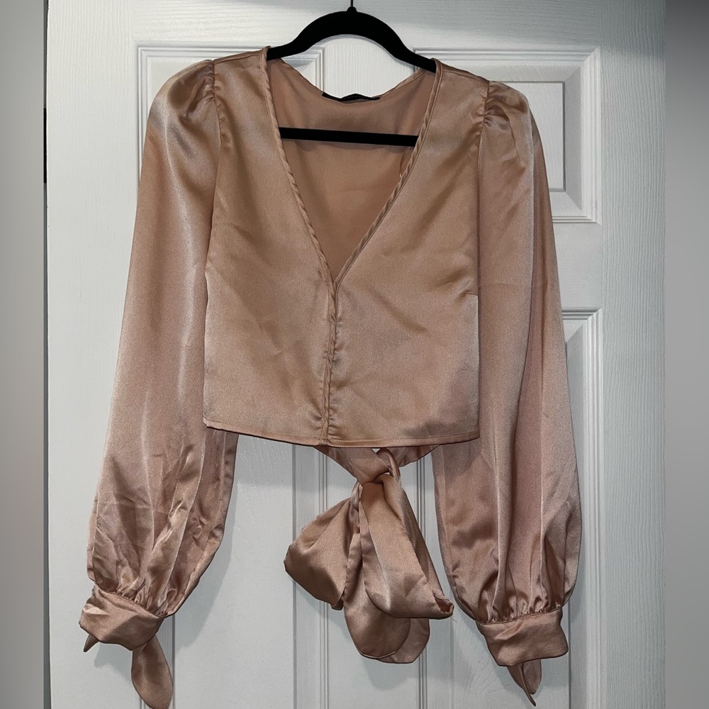 NWOT Signature8 Silk Blouse